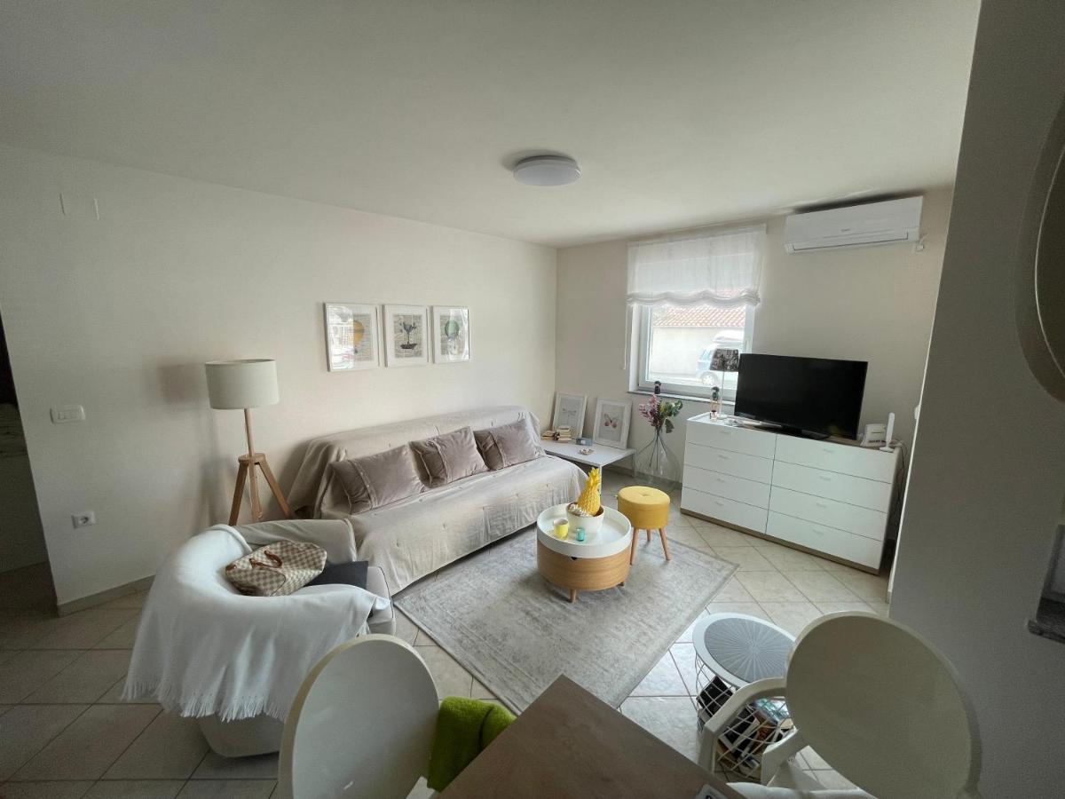 Apartment Luna Istriana Медулин Экстерьер фото
